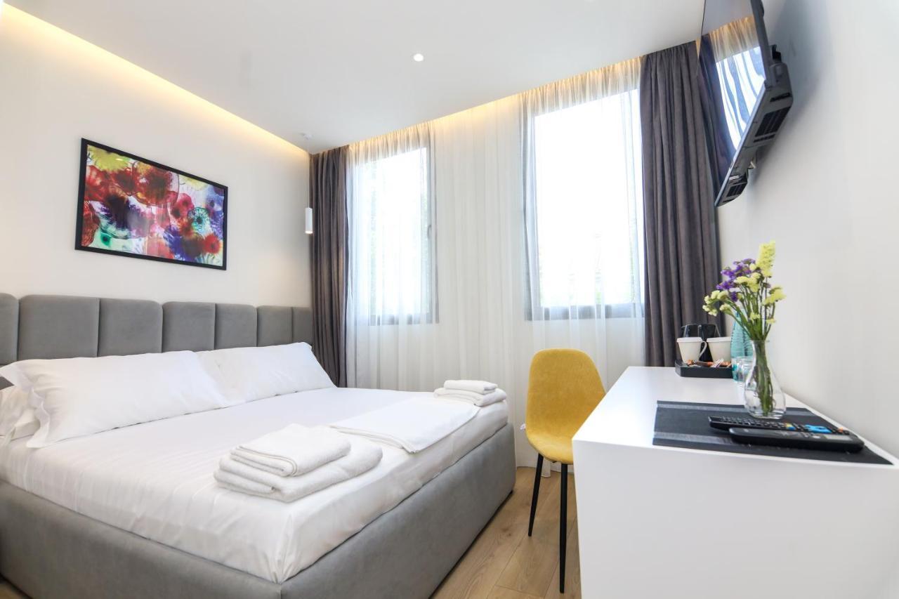 N Hotel City Center By Noshi Tirana Exterior photo